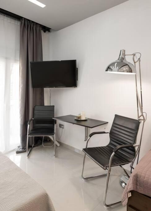 Modern Office Apartment.Wifi,2A/C,Luxury Fur/Tures Thessaloniki Exterior foto