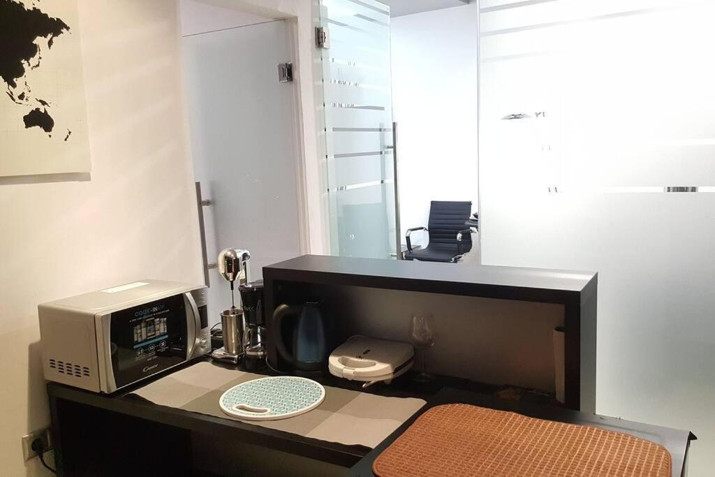 Modern Office Apartment.Wifi,2A/C,Luxury Fur/Tures Thessaloniki Exterior foto